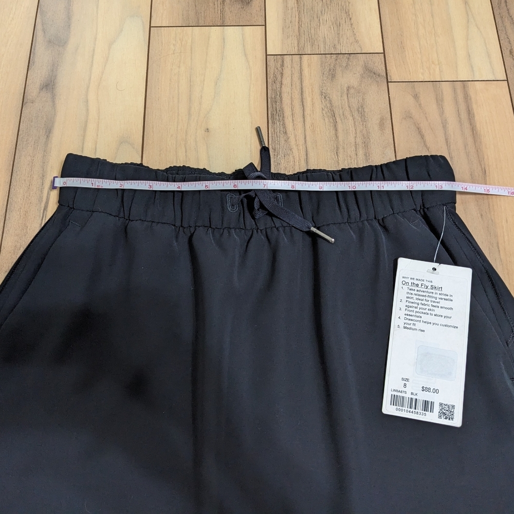 NWT! Lululemon On The Fly Skirt In Black Size 8 - Picture 8 of 15